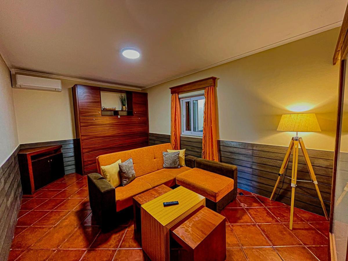 Casinha Dos Cubos Villa Герес Екстериор снимка