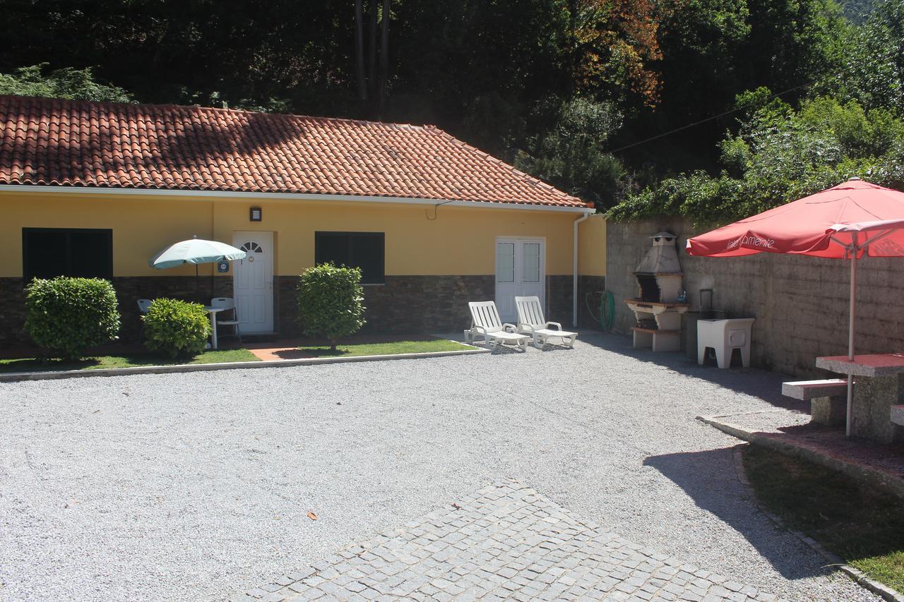 Casinha Dos Cubos Villa Герес Екстериор снимка