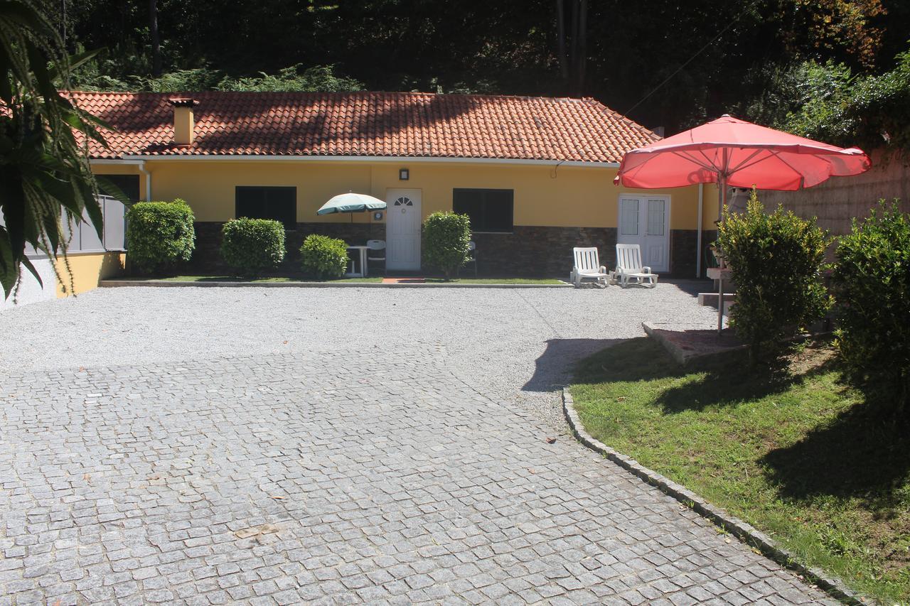 Casinha Dos Cubos Villa Герес Екстериор снимка